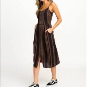 Rvca Medway Striped Midi Dress w/ pockets 🌵